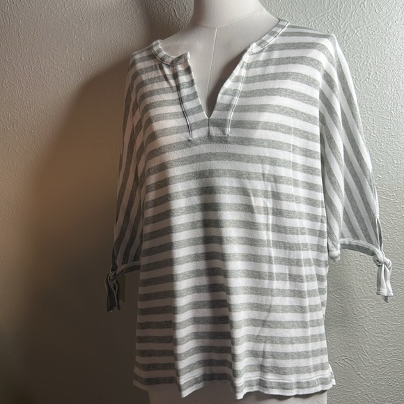JOAN VASS Knit Grey Stripe Easy Pullover Johnny Collar Tunic 3/4 Sleeve Top 16 - Picture 6 of 17